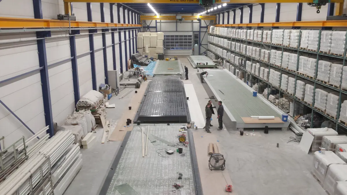 Technische composietconstructie tijdens productie